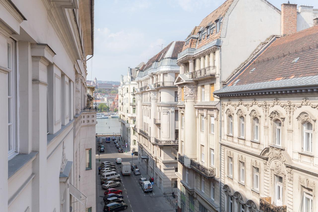 Real Apartments Zoltán Budapest Esterno foto